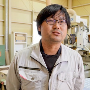横山工房の入社13年目の職人